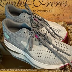 🆕 NEW BALANCE PRO RUN LIGHTWEIGHT RUNNING SHOE🆕